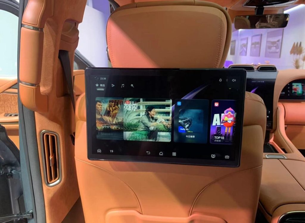 BYD Yangwang U8